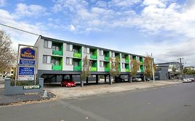 Melbourne'S Princes Park Hotel